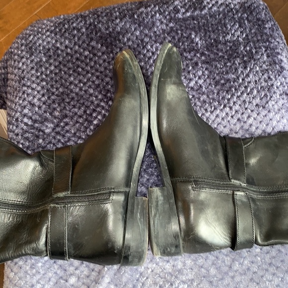 Pegaboo Black Leather Riding Boot - Picture 7 of 13